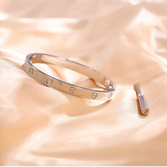 Screw Cuff Bangle Bracelet in Silver - Picture 3 of 11